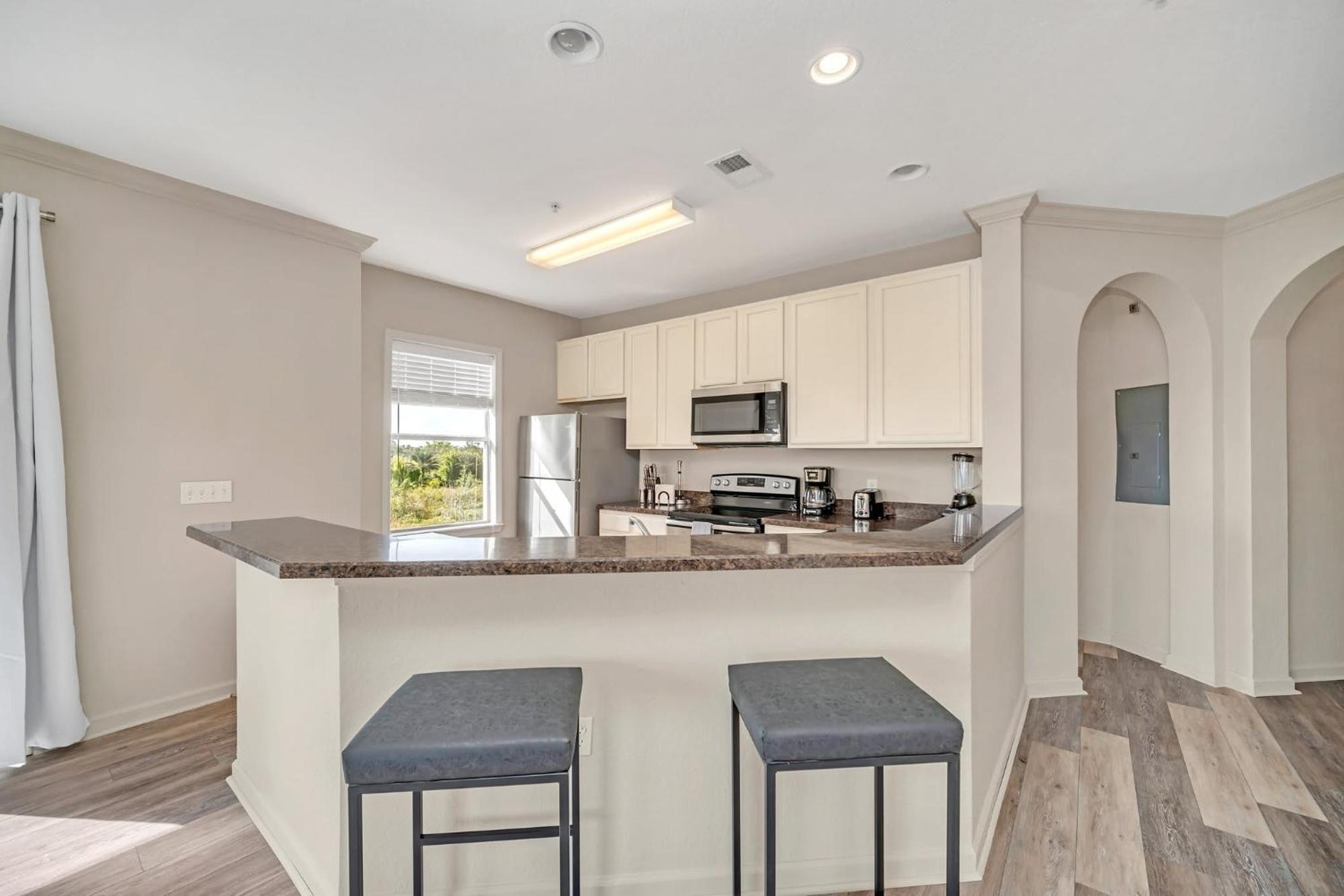 Spacious 2Br Condo W Pool & Hot Tub Near Disney Орландо Екстер'єр фото